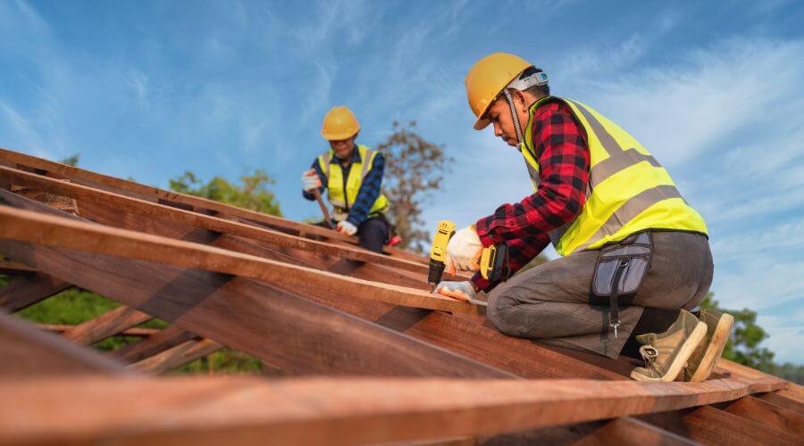 Professional Flat Roofing Installation services in Fishtail, MT
